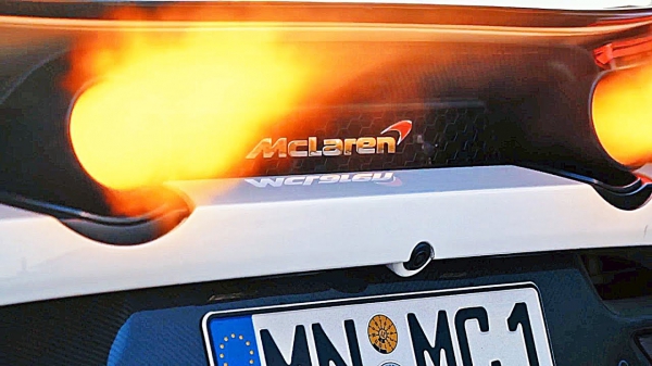 2020 McLaren 720S Spider tuned by Novitec
