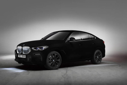 BMW X6 стал «самым черным автомобилем в мире»